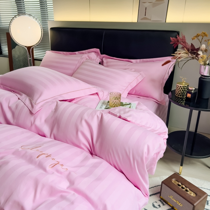 91家纺网 家纺一手货源 找家纺 （总）慕尚 2025新款60支长绒棉提花条纹系列单品被套