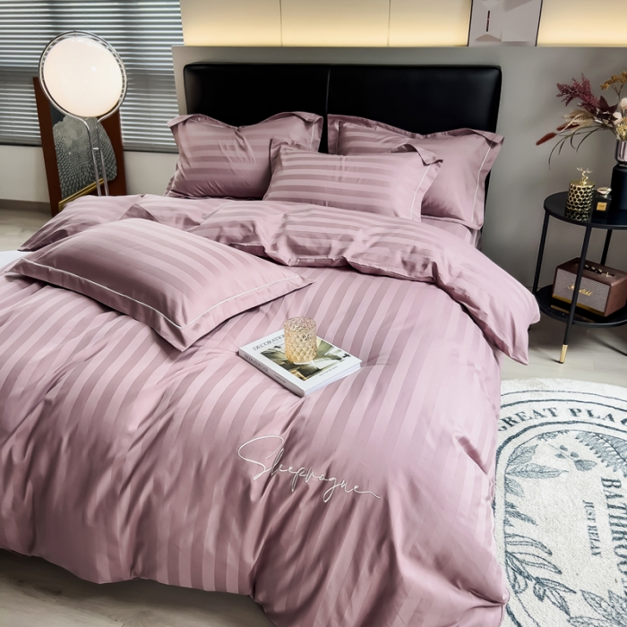 91家纺网 家纺一手货源 找家纺 慕尚 2025新款60支长绒棉提花条纹系列单品被套 条纹豆沙