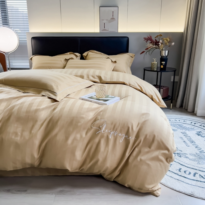 91家纺网 家纺一手货源 找家纺 慕尚 2025新款60支长绒棉提花条纹系列单品被套 条纹卡其