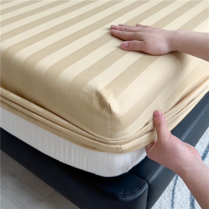 91家纺网 家纺一手货源 找家纺 慕尚 2025新款60支长绒棉提花条纹系列单品床笠 条纹卡其