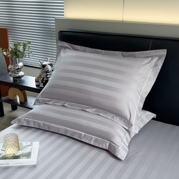 91家纺网 家纺一手货源 找家纺 慕尚 2025新款60支长绒棉提花条纹系列单品枕套 条纹灰色