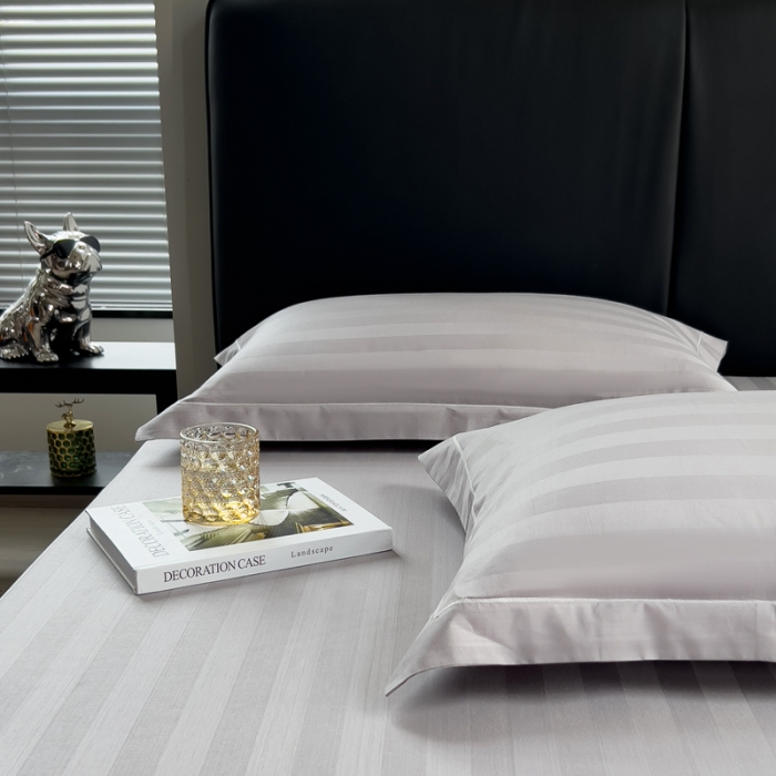 91家纺网 家纺一手货源 找家纺 慕尚 2025新款60支长绒棉提花条纹系列单品枕套 条纹灰色