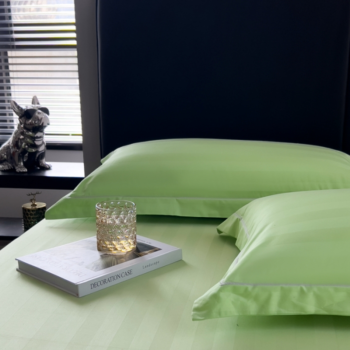 91家纺网 家纺一手货源 找家纺 慕尚 2025新款60支长绒棉提花条纹系列单品枕套 条纹浅绿