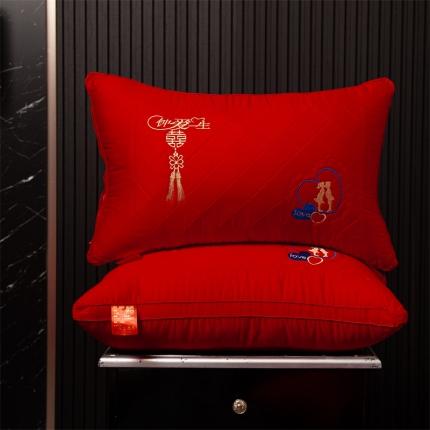 91家纺网 家纺一手货源 找家纺 (总) 皇冠之家 2024新款全棉大红喜庆枕头枕芯48*74cm