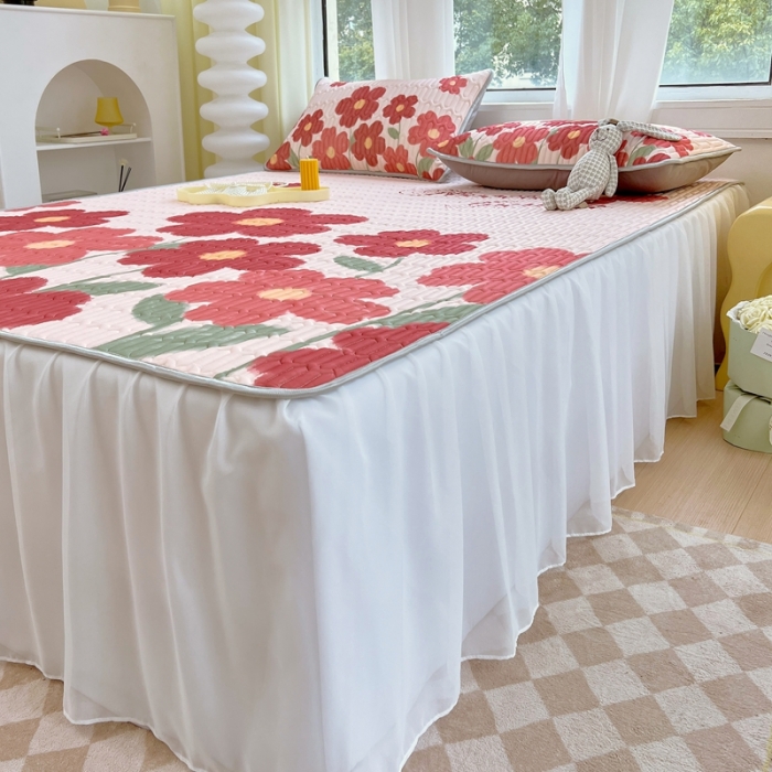 91家纺网 家纺一手货源 找家纺 慕尚 2025新款花边凉感丝乳胶凉席床席床裙款 花漾绽放