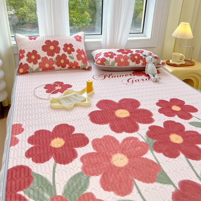 91家纺网 家纺一手货源 找家纺 慕尚 2025新款花边凉感丝乳胶凉席床席床裙款 花漾绽放