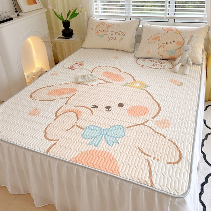 91家纺网 家纺一手货源 找家纺 慕尚 2025新款花边凉感丝乳胶凉席床席床裙款 萌兔