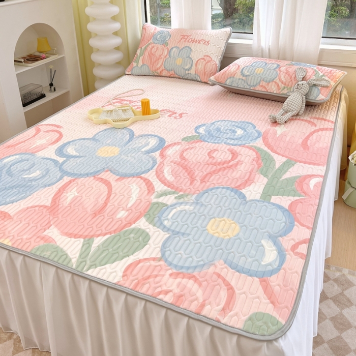 91家纺网 家纺一手货源 找家纺 慕尚 2025新款花边凉感丝乳胶凉席床席床裙款 夏日花语