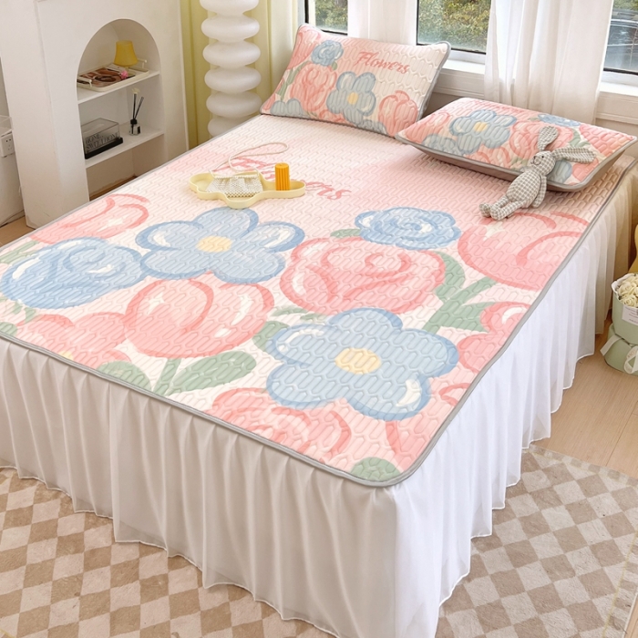 91家纺网 家纺一手货源 找家纺 慕尚 2025新款花边凉感丝乳胶凉席床席床裙款 夏日花语