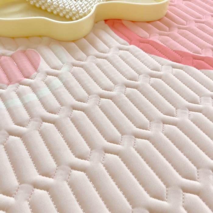 91家纺网 家纺一手货源 找家纺 慕尚 2025新款花边凉感丝乳胶凉席床席床裙款 仙本娜