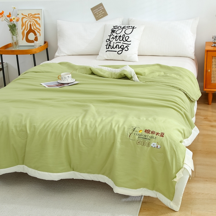91家纺网 家纺一手货源 找家纺 爱宝被业 2025新款水洗棉麻夏被 橄榄绿