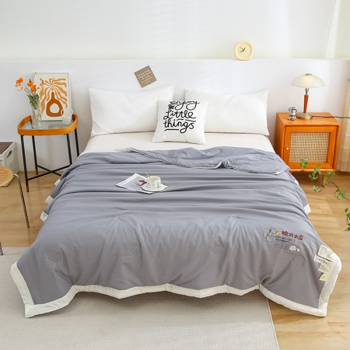 91家纺网 家纺一手货源 找家纺 爱宝被业 2025新款水洗棉麻夏被 高级灰
