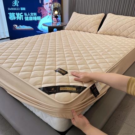 91家纺网 家纺一手货源 找家纺 居眠 2023新款慕斯系列A类全棉抗菌夹棉床笠 慕斯卡其