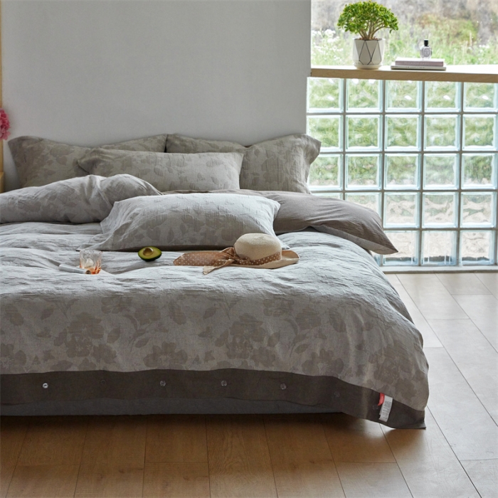 91家纺网 家纺一手货源 找家纺 安莱生活 2023新款双层纱大提花高奢工艺款花都系列四件套 花都-浅灰