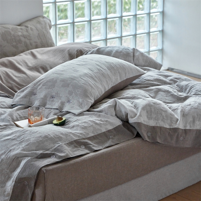 91家纺网 家纺一手货源 找家纺 安莱生活 2023新款双层纱大提花高奢工艺款花都系列四件套 花都-浅灰