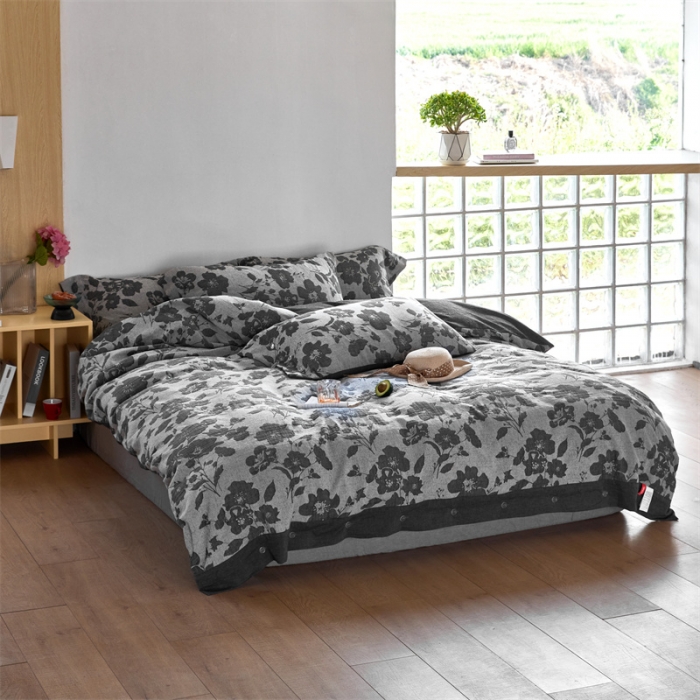 91家纺网 家纺一手货源 找家纺 安莱生活 2023新款双层纱大提花高奢工艺款花都系列四件套 花都-深灰