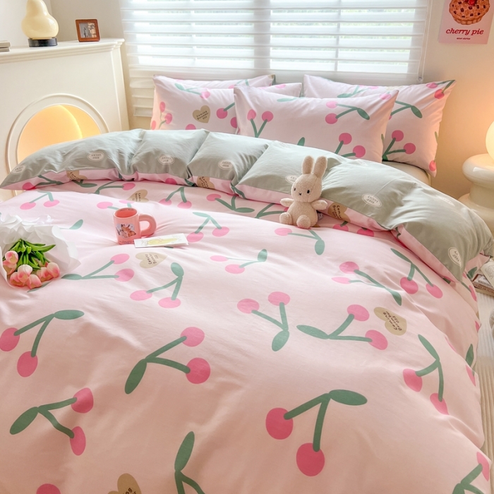 91家纺网 家纺一手货源 找家纺 顾里家纺 2023新款40支13372全棉四季款韩系氛围四件套 粉雾樱桃