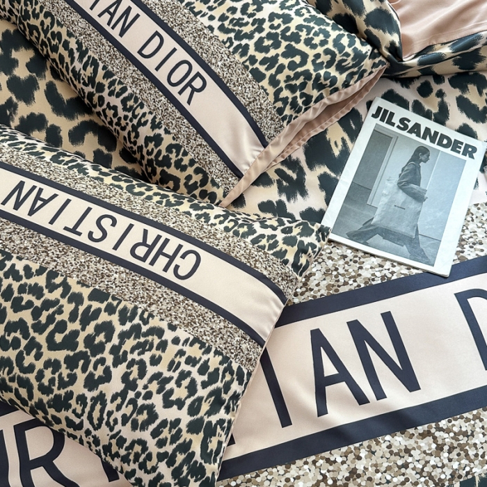 91家纺网 家纺一手货源 找家纺 摩卡 2024新款水洗真丝轻奢系列四件套 爱慕