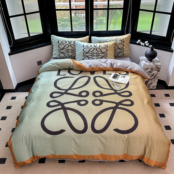 91家纺网 家纺一手货源 找家纺 摩卡 2024新款水洗真丝轻奢系列四件套 初恋