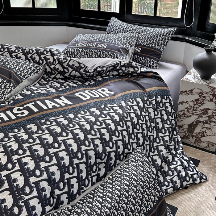 91家纺网 家纺一手货源 找家纺 摩卡 2024新款水洗真丝轻奢系列四件套 旷野