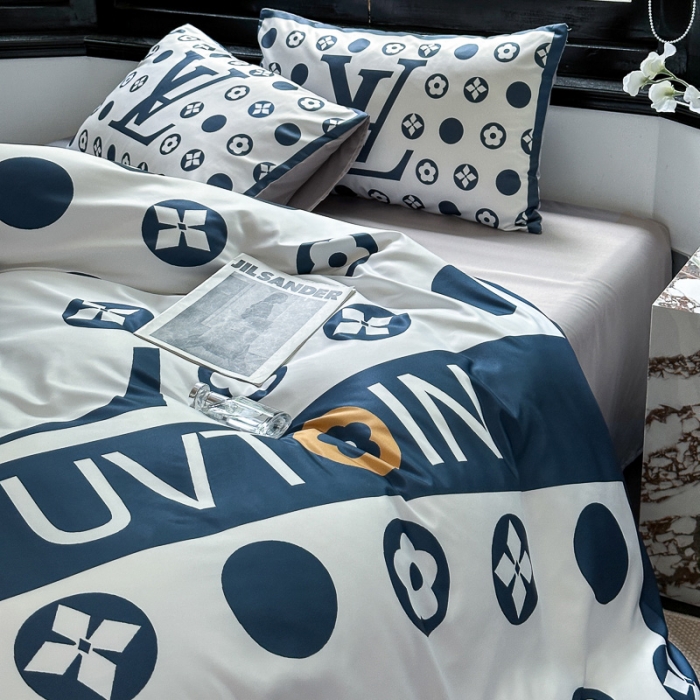 91家纺网 家纺一手货源 找家纺 摩卡 2024新款水洗真丝轻奢系列四件套 路易