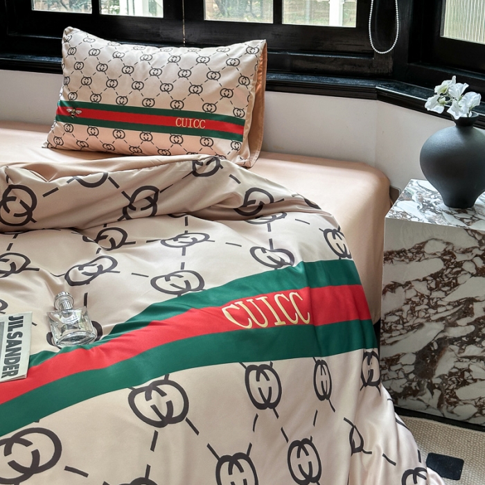 91家纺网 家纺一手货源 找家纺 摩卡 2024新款水洗真丝轻奢系列四件套 小蜜蜂