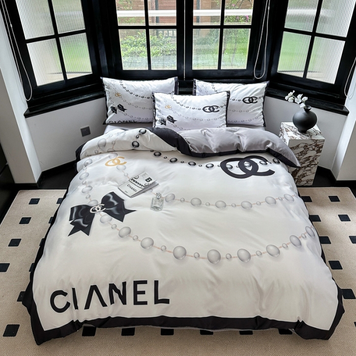 91家纺网 家纺一手货源 找家纺 摩卡 2024新款水洗真丝轻奢系列四件套 珍珠链