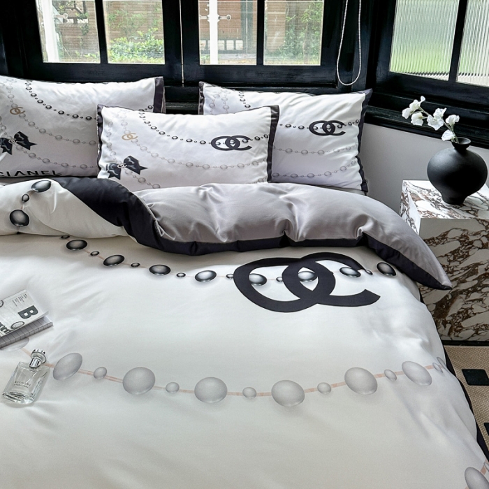 91家纺网 家纺一手货源 找家纺 摩卡 2024新款水洗真丝轻奢系列四件套 珍珠链