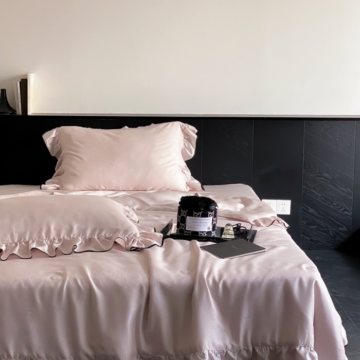 91家纺网 家纺一手货源 找家纺 MIU缪家居 2023新款蕾拉系列80兰精天丝夏被 蕾拉-粉