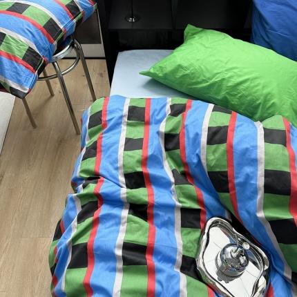 91家纺网 家纺一手货源 找家纺 恋恋三季 2024新款40支13372全棉简约系列四件套-风格一 比伯绿格（枕套随机发）