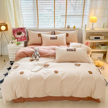 91家纺网 家纺一手货源 找家纺 丽美人家纺 2023新款水洗棉卡通毛巾绣四件套 饼干熊