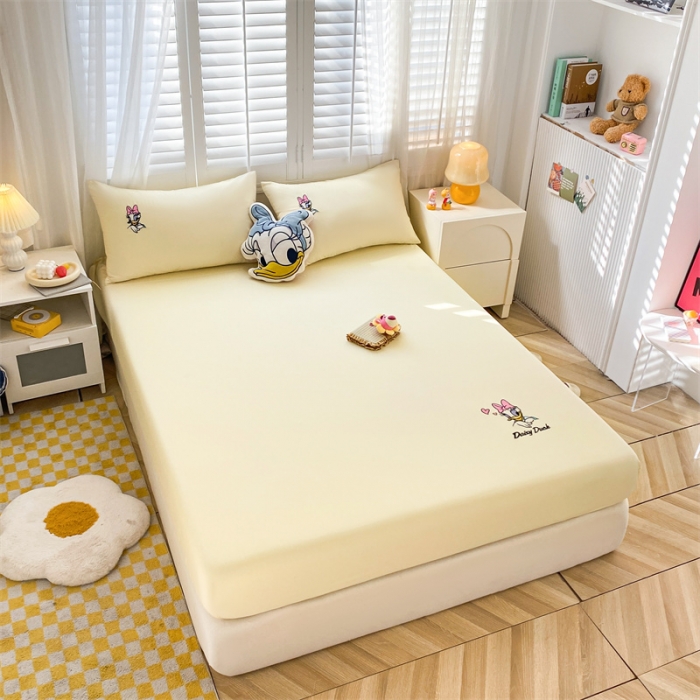 91家纺网 家纺一手货源 找家纺 鑫钰 2023新款A类全棉升级迪士尼系列床笠 黛西公主