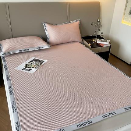 91家纺网 家纺一手货源 找家纺 （总）卡巴伦 2024新款A类miumlu凉泡泡抗菌席款-包边款