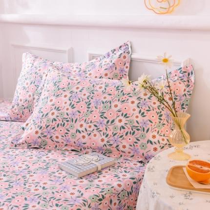 91家纺网 家纺一手货源 找家纺 多品家纺 2023新款12868全棉双针单枕套 风铃花粉