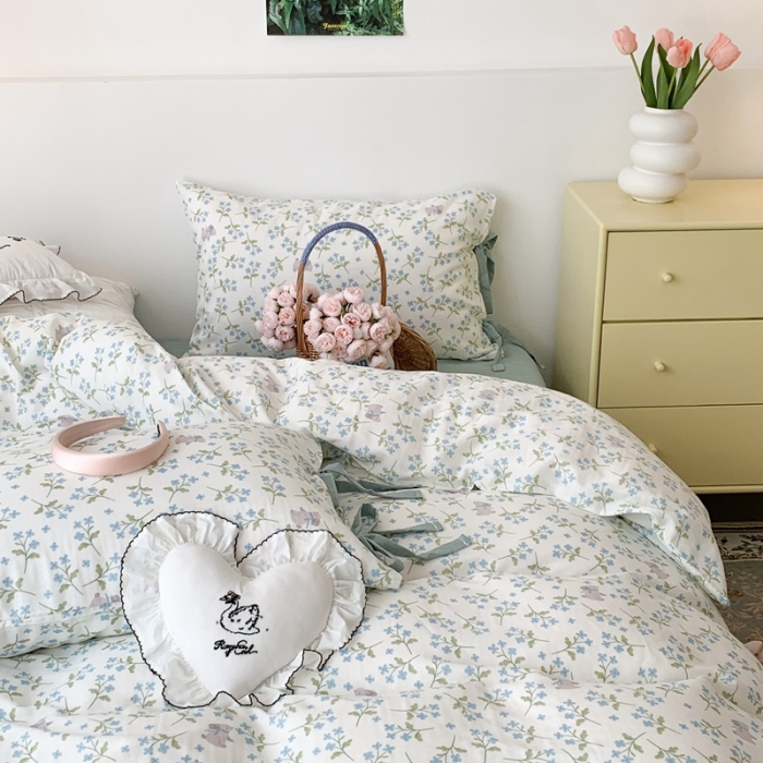 91家纺网 家纺一手货源 找家纺 昔可家纺 2023新款双层纱枕套带蝴蝶结四件套 奶兔小蓝花