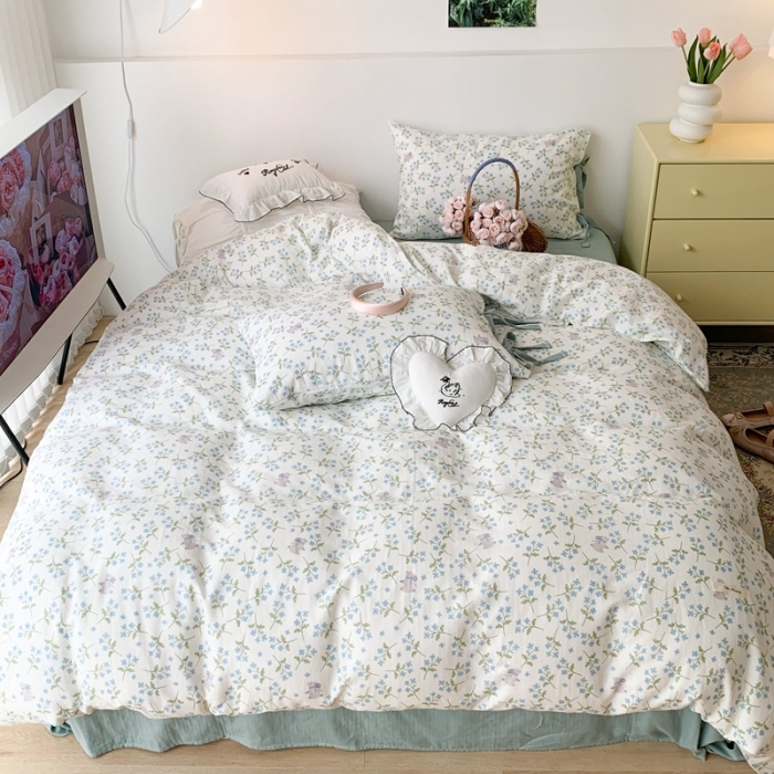 91家纺网 家纺一手货源 找家纺 昔可家纺 2023新款双层纱枕套带蝴蝶结四件套 奶兔小蓝花