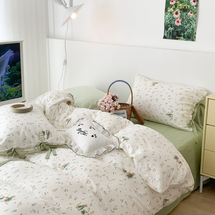 91家纺网 家纺一手货源 找家纺 昔可家纺 2023新款双层纱枕套带蝴蝶结四件套 小兔的密会