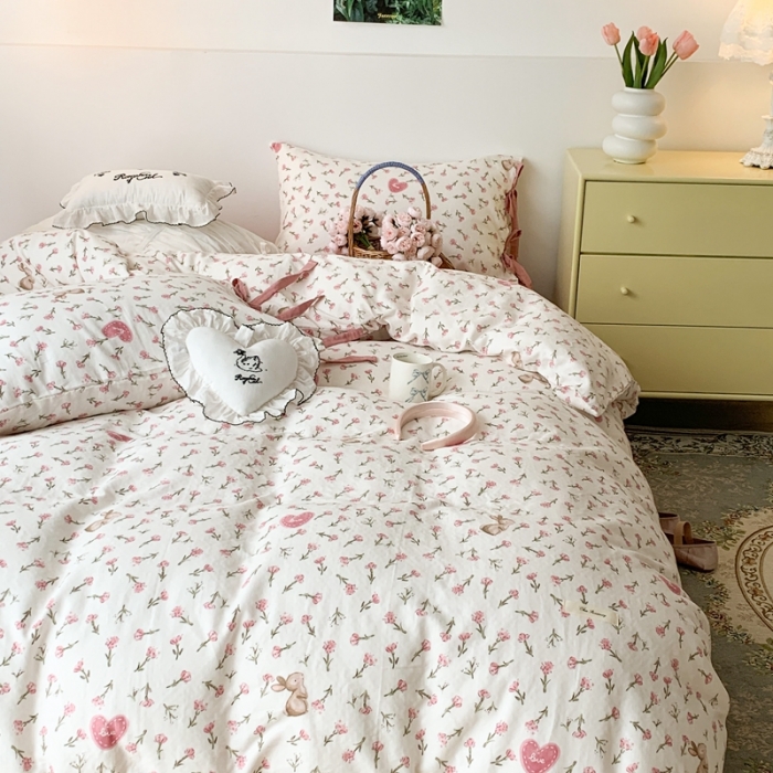 91家纺网 家纺一手货源 找家纺 昔可家纺 2023新款双层纱枕套带蝴蝶结四件套 小兔花园