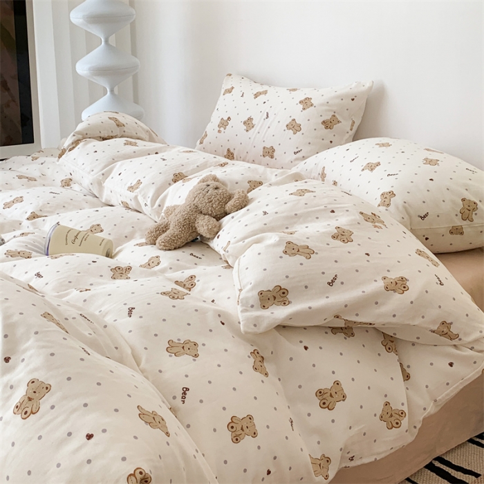 91家纺网 家纺一手货源 找家纺 昔可家纺 2023新款普通款全棉有氧双层纱四件套 波点小咖熊