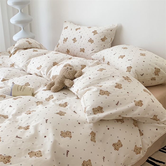 91家纺网 家纺一手货源 找家纺 昔可家纺 2023新款普通款全棉有氧双层纱四件套 波点小咖熊