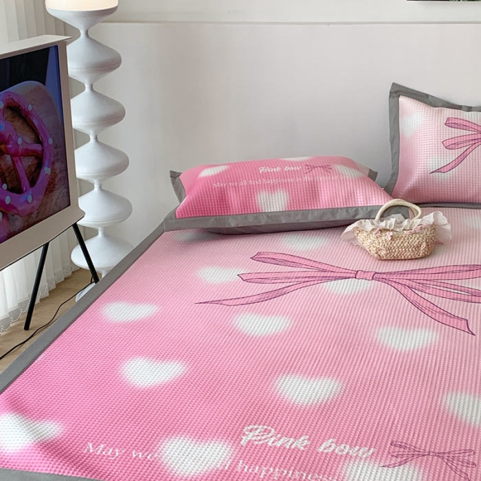 91家纺网 家纺一手货源 找家纺 昔可家纺 2023新款高克重加厚华夫格凉感软席 爱心丝带