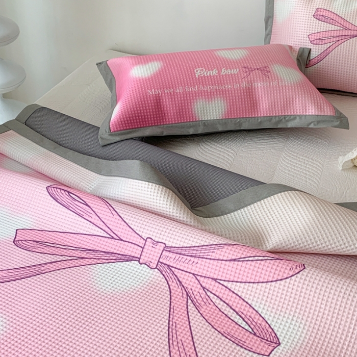 91家纺网 家纺一手货源 找家纺 昔可家纺 2023新款高克重加厚华夫格凉感软席 爱心丝带