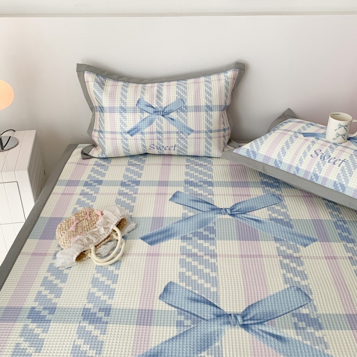 91家纺网 家纺一手货源 找家纺 昔可家纺 2023新款高克重加厚华夫格凉感软席 蓝色甜美丝带