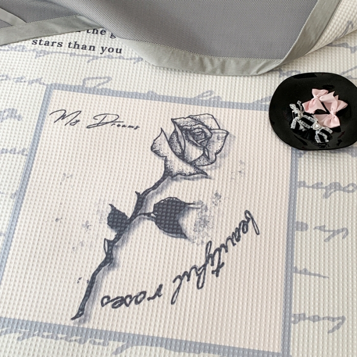 91家纺网 家纺一手货源 找家纺 昔可家纺 2023新款高克重加厚华夫格凉感软席 字母玫瑰