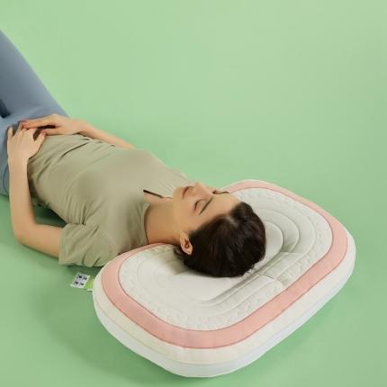 （总）麦肯锡 2023新款 果粒胶SPA按摩枕（模特图）