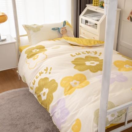 91家纺网 家纺一手货源 找家纺 乐居坊 2023新款芦荟棉三件套（5月份新花型） 幸运花