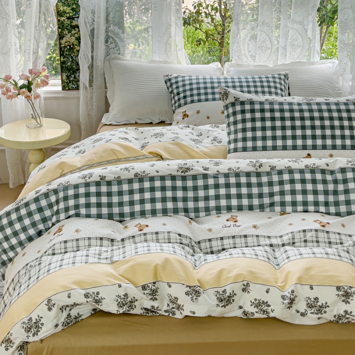 91家纺网 家纺一手货源 找家纺 感遇家纺 2023新款全棉印花四件套 伯格小熊