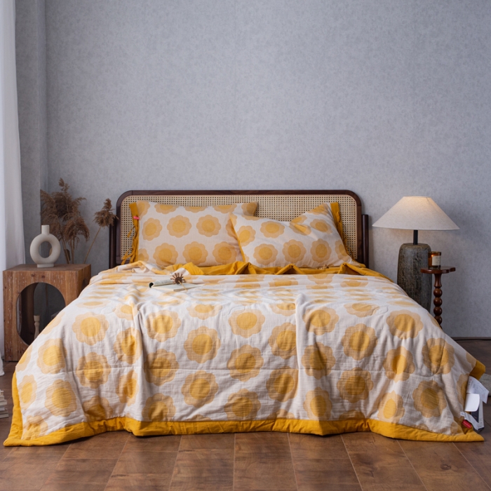 91家纺网 家纺一手货源 找家纺 安莱生活 2023新款 太阳花夏被四件套及单独夏被 太阳花-姜黄