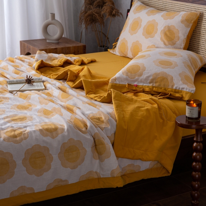 91家纺网 家纺一手货源 找家纺 安莱生活 2023新款 太阳花夏被四件套及单独夏被 太阳花-姜黄