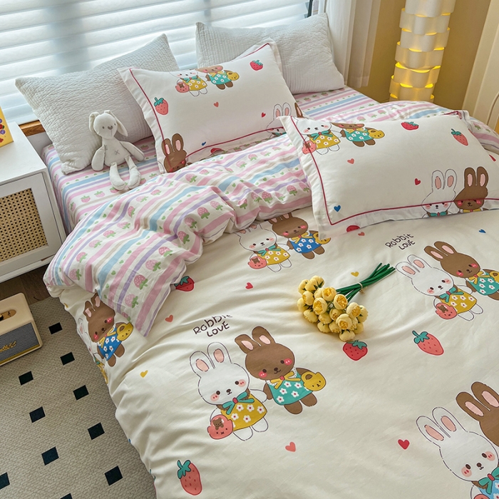 91家纺网 家纺一手货源 找家纺 乐童  2024新款网红直播爆款吊边＋一字绣工艺款四件套（八）童年故事